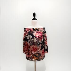 WHITE HOUSE BLACK MARKET Floral Blouse Size Small Silk Blend Romantic NWT